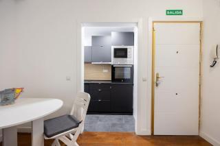 Apartment in La Latina ideal for Work or Study - 8
