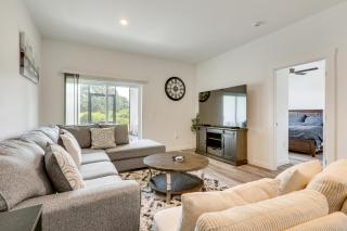 Lehigh Acres Family Getaway w/ Lanai + Golf Nearby - 5