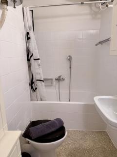 Neos Kosmos Family Apartment - Atene - 5