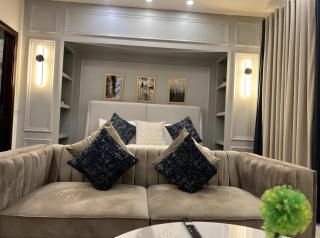 Elysium Luxe Stays Facing Cenaturus Mall Islamabad - 8