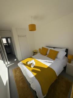 Spacious 2-Bed Apartment In Shoreditch - 8