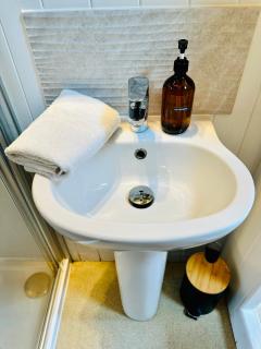 Homely Pod By The Moor & Fishing - Cheriton Bishop - 4