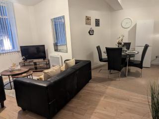 Three Bed City Stays - Newcastle upon Tyne - 8