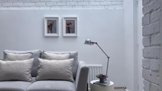 Spacious 4BR Victorian Property w/ Outdoor Terrace - 3