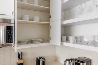 Blueground Hells Kitchen BBQ nr Hudson River NYC-1820 - 3