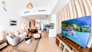 Mayan Breeze Studio - Cozy Stay with Balcony Near Yas Marina & Yas Mall - 4
