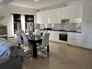 ANDRIA'S luxury family studio near Casino limassol - Limasol - 0