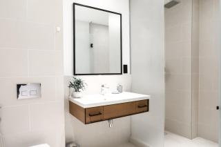 Novity Luxury Vida Marina 3BR Sea View 26th Floor - 5