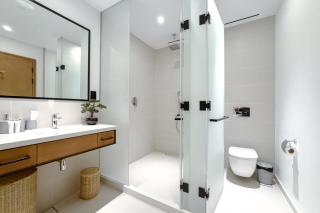 Novity Luxury Vida Marina 3BR Sea View 26th Floor - 3