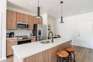 Blueground North Burnet pool nr Domain Park ATX-302 - 2