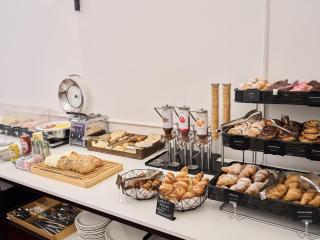 B&B Hotel Napoli - 8