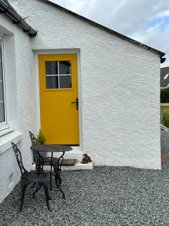 Skye Cottage - Vegan and Eco - 9