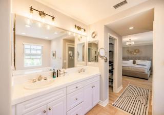 @ Marbella Lane - Modern and Sophisticated Home - Irvine - 4
