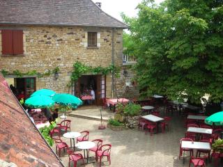 Hôtel Chastrusse - Nadaillac-de-Rouge - 3