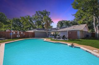 Best of Desoto 5BR 2BA with Pool Patio - 0