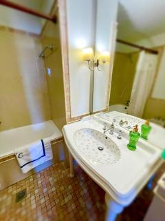 Great Greece Le Convivial Suites - Xylokastro - 3