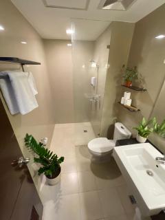 Minimalist and cozy place with balcony - 2