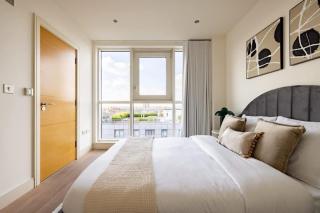 The Thames View - Stunning 3BDR Apartment with Terrace - 5