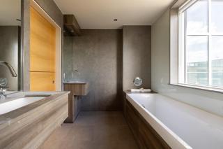 The Thames View - Stunning 3BDR Apartment with Terrace - 4