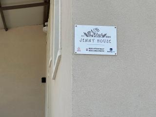 JennyHouse - 2