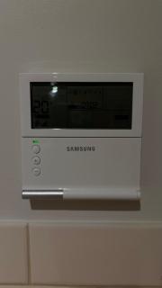 2 Bdrm Walkerville Apartment - Spacious, ducted heating & cooling, centerally located! - 2