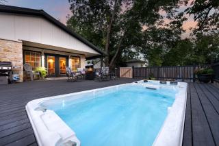 Mimosa Pool Haus - Hot Tub Pool & Fire Pit - 2