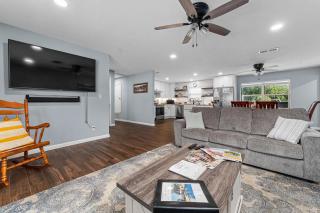 Walnut House - Close to Downtown Fire Pit - 9