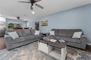 Walnut House - Close to Downtown Fire Pit - 8