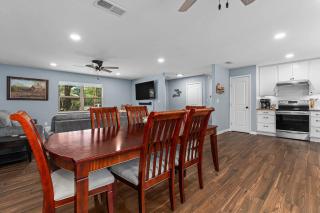 Walnut House - Close to Downtown Fire Pit - 4
