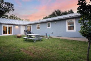 Walnut House - Close to Downtown Fire Pit - 1