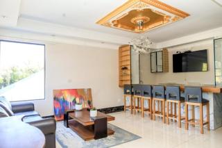 House on Grand Hill - Bloemfontein - 2