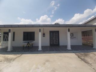 Homestay Fikrah Taman Marida Senawang Musleem Only - 3