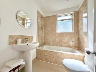 Fulham River Thames Apartment by PrimeCityHosts - Londres - 6