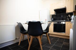 Innes Street Apartment - 5