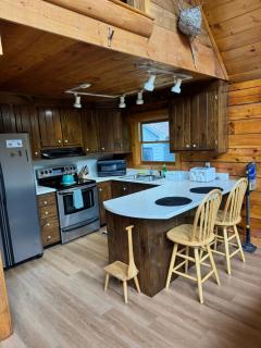 Outta Range Outta Range, A Cozy Log Home Retreat - Rangeley - 3