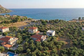 Seaside Serenity Villa, 200m from Pantazi Beach - 9