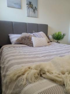 Entire New Built - Spacious 3-bedroom Suite. - Regina - 7
