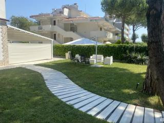 GuestHost - Villa Augusta - 0