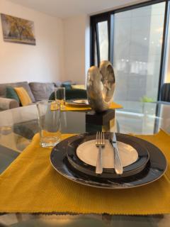 City Centre Paradise with FREE GYM and COFFE - Birmingham - 4