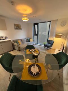 City Centre Paradise with FREE GYM and COFFE - Birmingham - 6