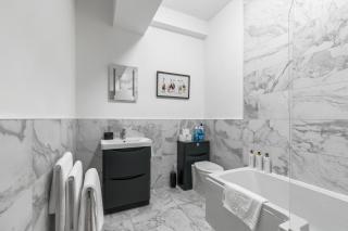 Clarence Square 2 Bedroom Central - Brighton & Hove - 1