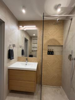 Nowy apartament Saska, z parkingiem - Krakow - 9