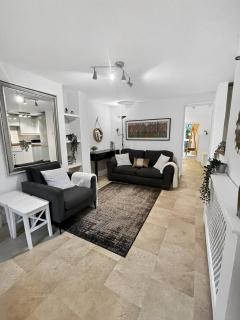 Brighton & Bliss – A Stylish City Getaway - Brighton & Hove - 0