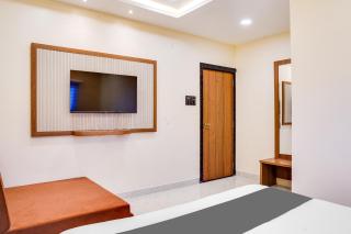 HOTEL O ANJANEY PALACE - 1