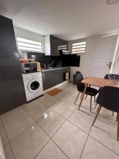 Appartement confortable à Sainte-Anne, 40 m², jardin - 2