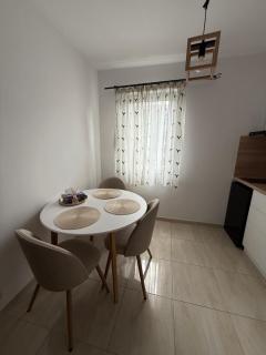 Garsonieră modernă în Zarnesti - Zărneşti - 3