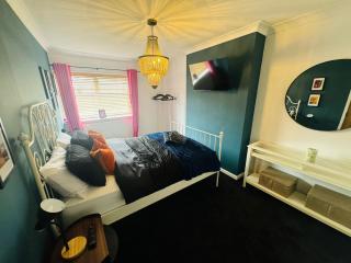 Marine Cottage 1 - With Private Hot Tub - Newbiggin-by-the-Sea - 3