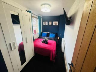 Marine Cottage 1 - With Private Hot Tub - Newbiggin-by-the-Sea - 1