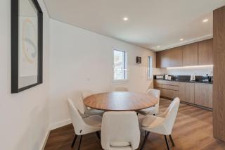 Penthouse 9 - 8