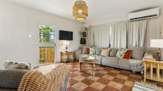 Yellow Beach House Unit B - 2 min walk from the Beach - Aguada - 8